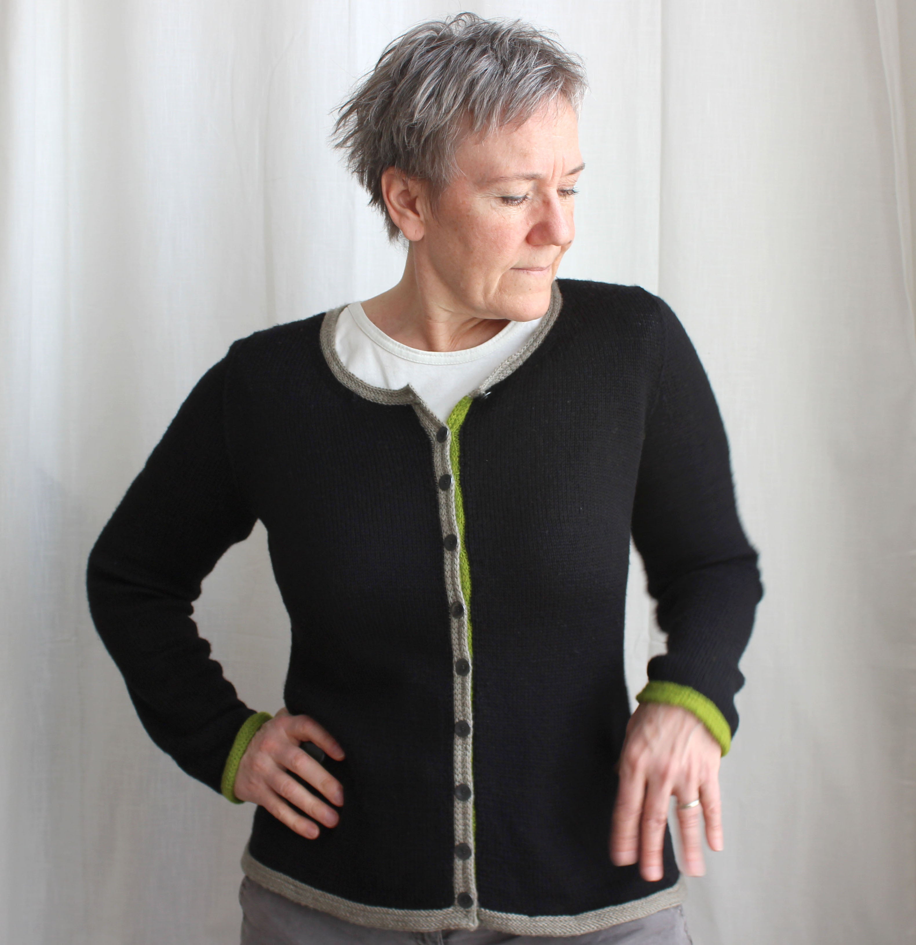 Ziggurats: 16 Elegantly Seamless Knits