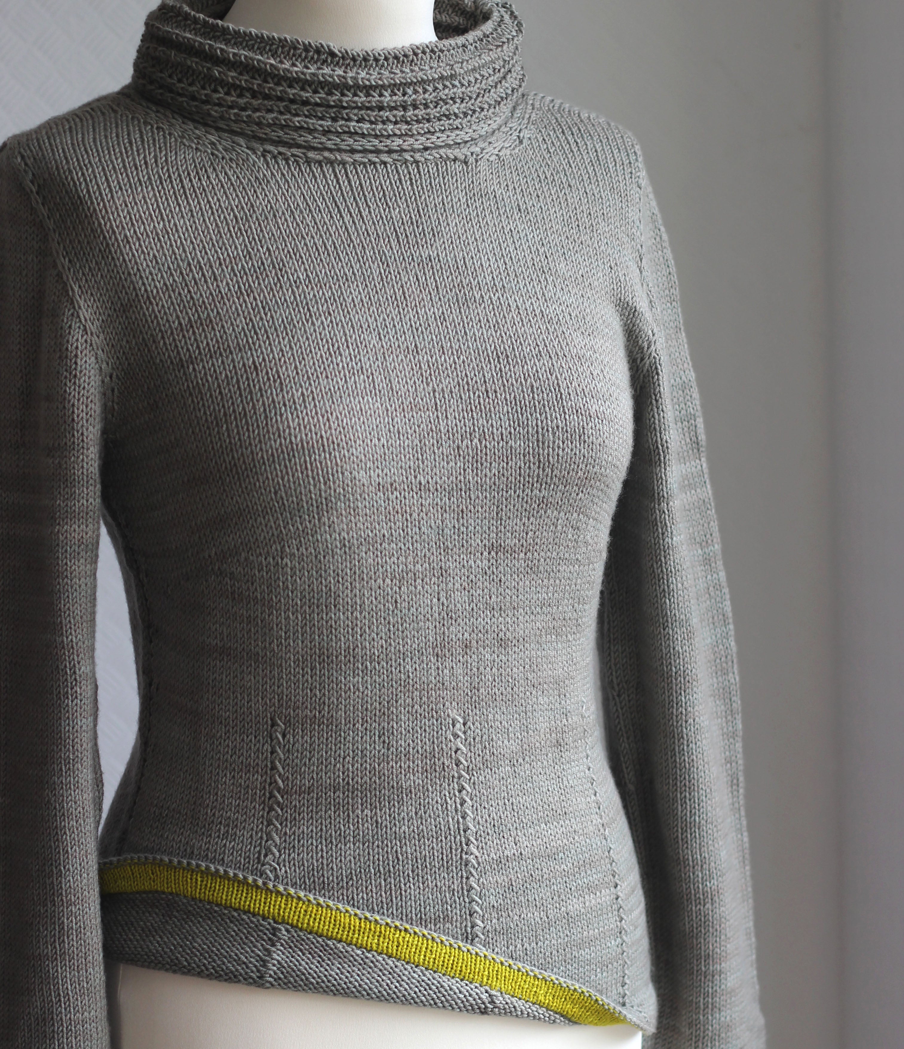Ziggurats: 16 Elegantly Seamless Knits