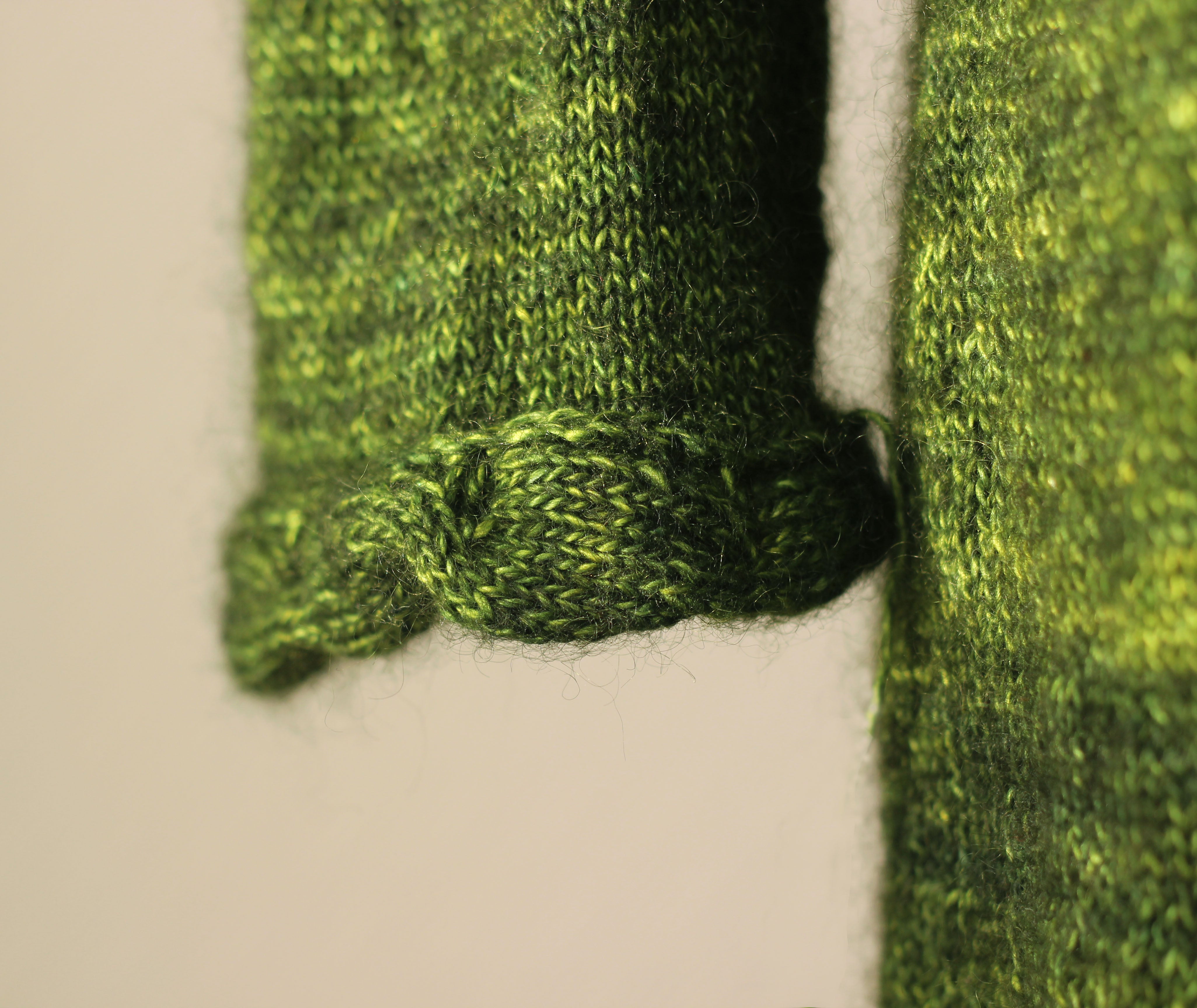 Ziggurats: 16 Elegantly Seamless Knits