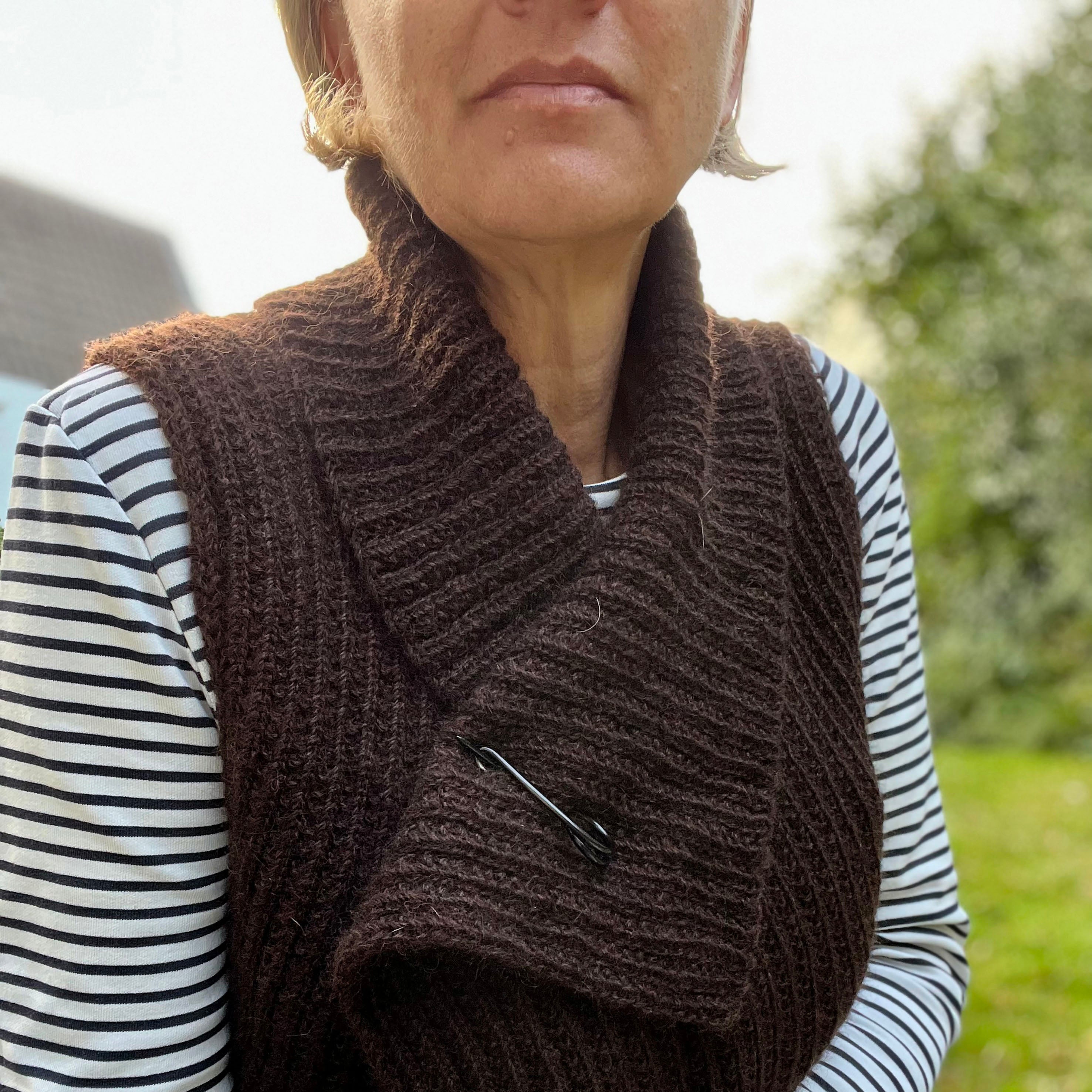 Jarrah Long Vest